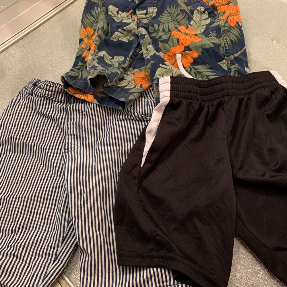 Boys asst shorts